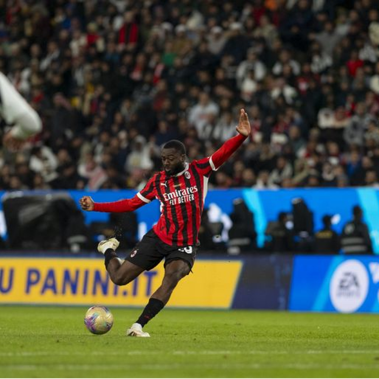 Lille transferde de G.Saray'a rakip oldu!